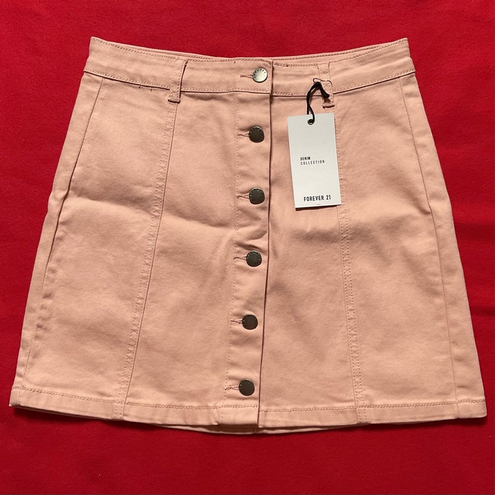 Forever 21 Dusty Pink Women’s Medium Denim Collection Mini Skirt - NWT